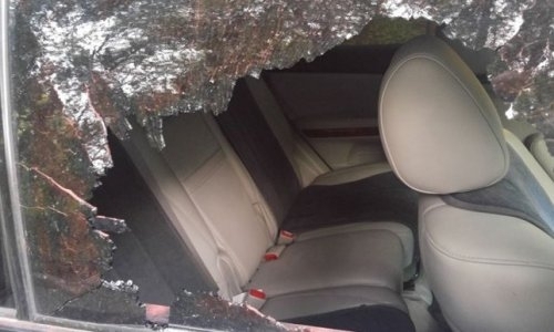 В ста метрах от места гибели Дениса Тена напали еще на одну машину