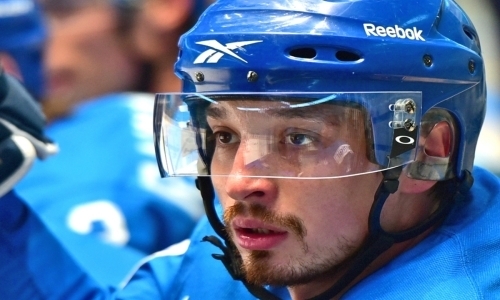 Новичок «Торпедо» подробно рассказал о карьере в НХЛ, «Барысе» и сборной Казахстана