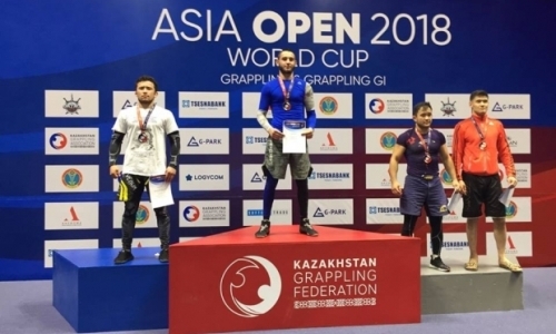 Акмолинцы завоевали «серебро» и «бронзу» международного турнира по грэпплингу