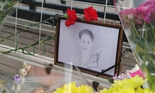 Стену памяти Дениса Тена убрали на набережной в Астане
