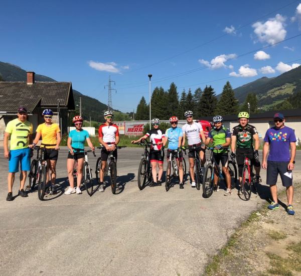 Сборная Казахстана проводит УТС в Австрии