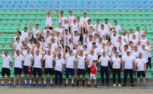 КФФ и ПФЛК массовым забегом поддержали казахстанские клубы и поздравили с 20-летием Астану