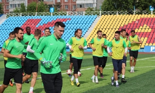 Фоторепортаж с тренировки «Кызыл-Жара СК»