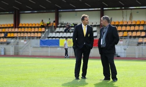 Фоторепортаж с прибытия «Кайрата» на матч Лиги Европы «Энгордани»