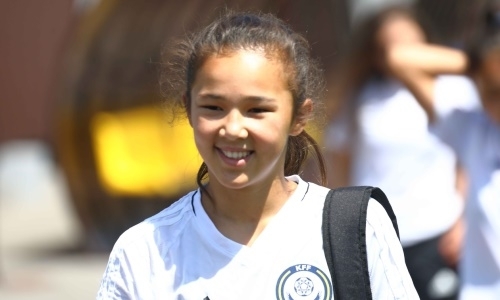 Фоторепортаж с тренировки женской сборной Казахстана до 17 лет в Талгаре