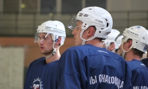 Видео тренировки «Торпедо» на УТС
