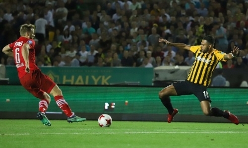 «Будут героями». Казахстанский тренер об ответной игре «Кайрата» и АЗ