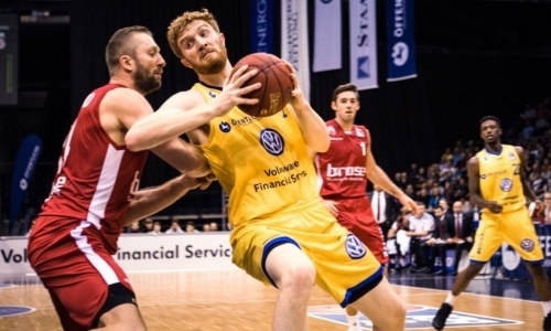 «Астана» официально объявила о подписании американского центрового