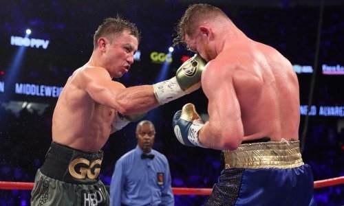 «Дерется так, будто ему уже за сорок». Журналист высмеял выносливость «Канело» в бою с Головкиным