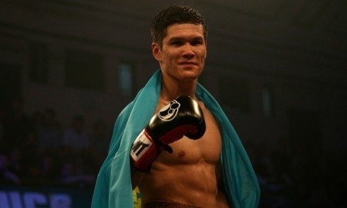 «То Шуменов в каратистской манере, то Елеусинов. Кто их тренирует?!». Эксперт жестко высказался о тренерских недоработках Елеусинова