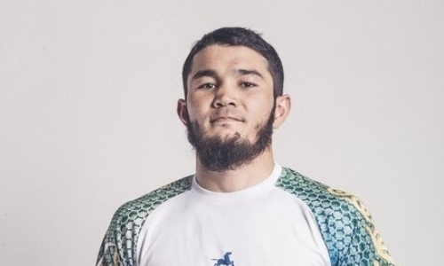 Шарибаев ответил, когда вернется на ринг после сокрушительного поражения в апреле