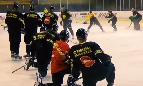 Нападающий «Сарыарки» провёл тренировку с включённым микрофоном