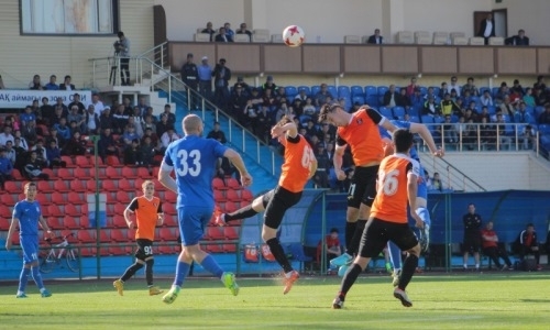 Букмекеры объявили котировки на два матча 23-го тура Первой лиги