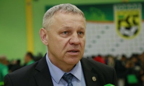 «„Тобол“ никому ничего не должен». Руководитель костанайцев о заявлении бывшего главного тренера