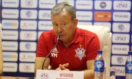 Владимир Муханов: «Нам здесь тяжелее играть, чем где бы то ни было — трава по колено»