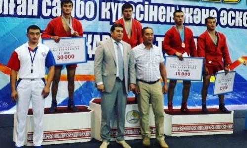 Акмолинский тренер завоевал «серебро» международного турнира по боевому самбо