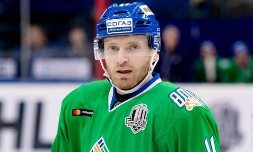 «Подсмотрел у Дзюбы». Хоккеист «Салавата Юлаева» прокомментировал финт в матче с «Барысом»