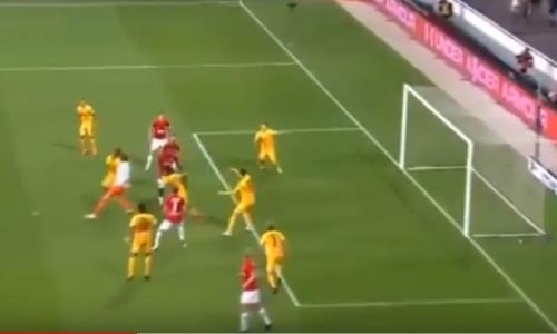 Видео гола Тила матча Лиги Европы «АЗ Алкмаар» — «Кайрат»