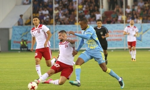 Фоторепортаж с матча Премьер-Лиги «Актобе» — «Астана» 1:1