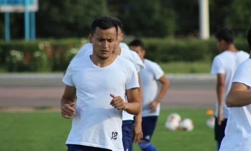 Фоторепортаж с тренировки «Акжайыка»