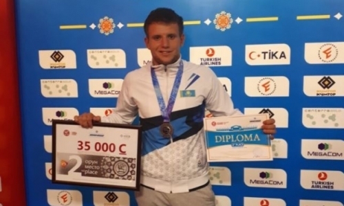 Акмолинский борец завоевал «серебро» Всемирных игр кочевников