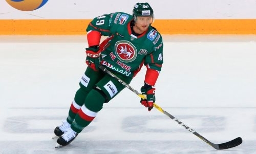 «Смотрел видео их моментов». Форвард «Ак Барса» поделился ожиданиями от матча с «Барысом»