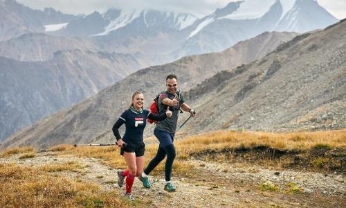 Велосипедисты и бегуны на скорость добрались до космостанции Алматы