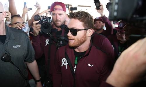 Эксперт ESPN допустил вмешательство магии во второй бой Головкин — «Канело»