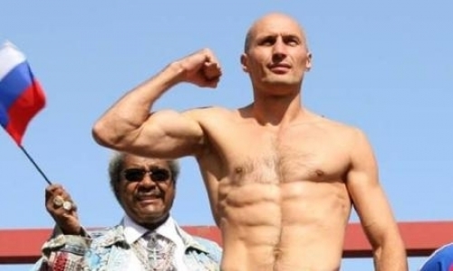 «Головкин остановился в боксерском росте». Экс-чемпион мира из России опасается за GGG