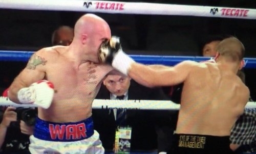 Лемье «удосрочил» ирландского «Бората» в первом раунде андеркарда Головкин — «Канело»