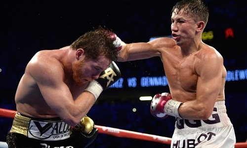 «„Канело“ явно стараются продвинуть». Вице-президент Федерации профи-бокса России — о поражении Головкина