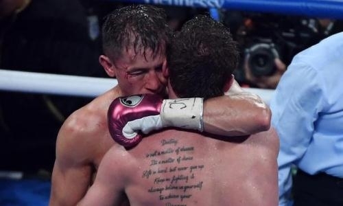 Видеофрагмент боя, или Как Головкин и «Канело» проявили уважение друг к другу