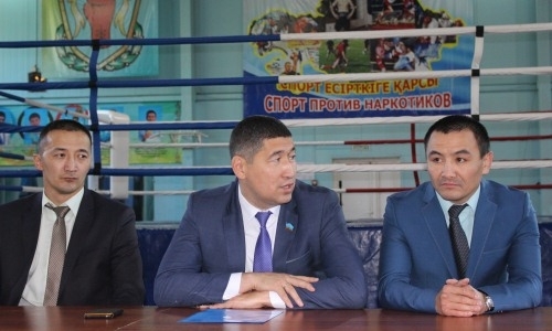 Экс-чемпион мира WBA и IBO стал директором школы бокса в СКО