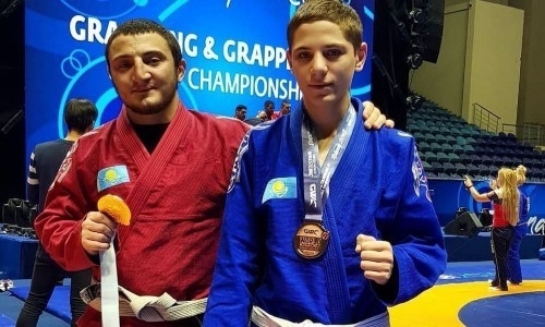 Казахстанские грепплеры завоевали «бронзу» чемпионата мира