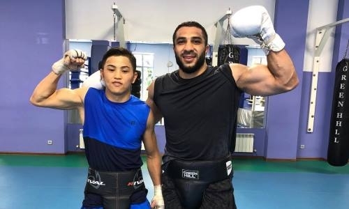 Непобежденные казахстанские боксеры продолжают подготовку к возвращению на ринг
