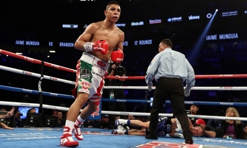 Несостоявшийся соперник Головкина после нокаута в титульном бою анонсировал возвращение на ринг