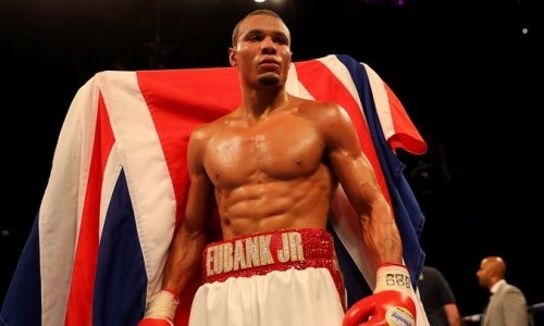 Убежавший от Головкина Юбэнк оформил досрочную победу в андеркарде финала WBSS