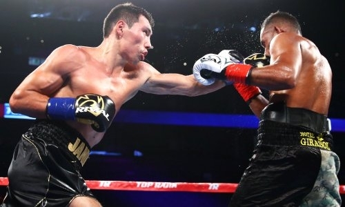 «Выглядел великолепно». Эксперт The Ring поражен боксером из Казахстана