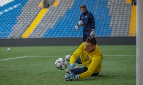 Фоторепортаж с тренировки сборной Казахстана