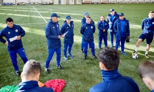 Фоторепортаж с предыгровой тренировки молодежной сборной Казахстана