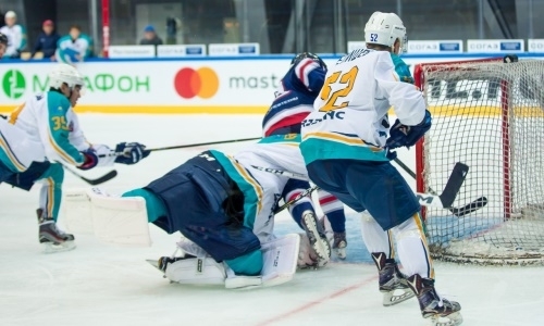 Фоторепортаж с матча МХЛ «Реактор» — «Алтай» 2:1