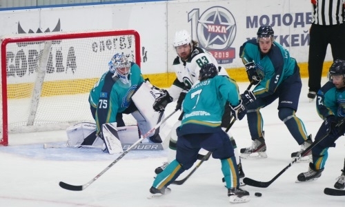 Фоторепортаж с матча чемпионата РК «Алтай-Торпедо» — «Бейбарыс» 0:3