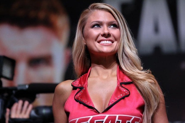 Появились пикантные фото горячих ринг-гёрлз второго боя Головкин — «Канело»