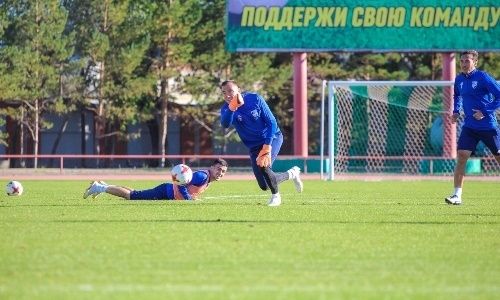Фоторепортаж с предыгровой тренировки «Жетысу» в Костанае