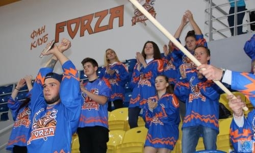 Фоторепортаж с матчей чемпионата РК «Алматы» — «Бейбарыс» 3:5, 0:2