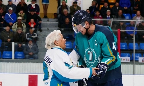 Фоторепортаж с матча ВХЛ «Торпедо» — «Молот-Прикамье» 3:2