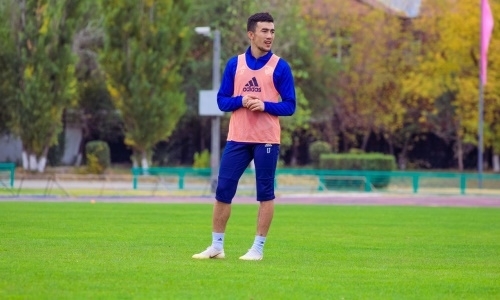 Фоторепортаж с предыгровой тренировки «Жетысу»