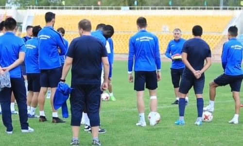 Видео с предматчевой тренировки «Ордабасы»