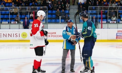 Фоторепортаж с матча ВХЛ «Торпедо» — «Нефтяник» 3:2 Б