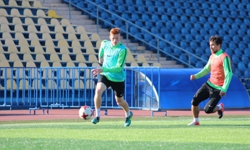 Фоторепортаж с тренировки «Кызыл-Жара СК»